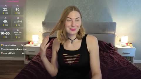 Snapshot of soulmategirl chatting on December 2, 2025, 10:09 am SoulMate online show from December 2, 2025, 10:09 am