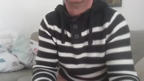 soumisanal2013 online show from March 1, 2025, 10:24 am