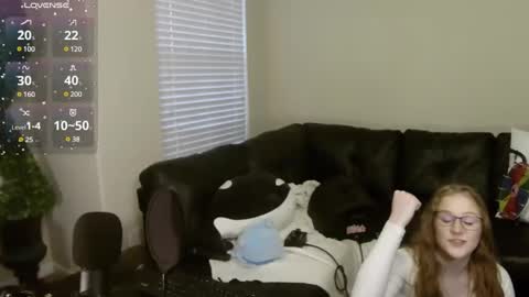 Bunnydathug online show from February 9, 2025, 2:18 pm