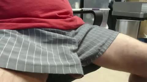 KIT online show from February 28, 2026, 7:04 pm