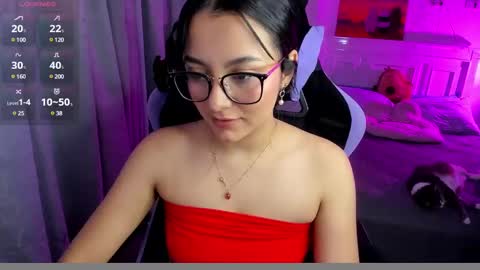 Lili online show from January 27, 2025, 11:00 pm