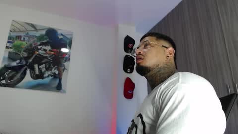 soy_apolo online show from September 19, 2025, 8:42 pm