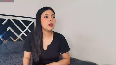 soy_camila01 online show from June 18, 2026, 8:58 am