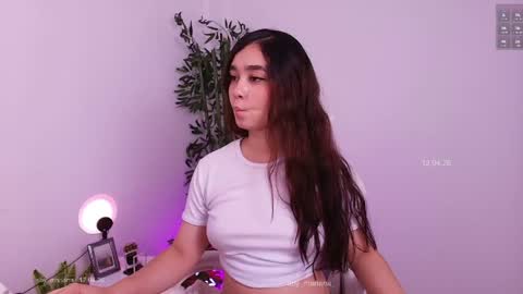 M A R I A N A online show from April 13, 2026, 3:01 am