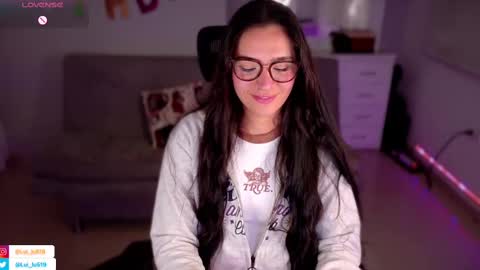 Luisa    online show from March 10, 2025, 11:27 pm