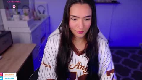 Luisa    online show from December 1, 2025, 12:15 am