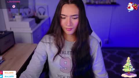 Luisa    online show from January 6, 2026, 11:29 pm