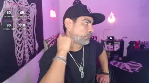 Snapshot of soyelcarlitos chatting on June 14, 2026, 6:15 am El Carlitos online show from June 14, 2026, 6:15 am