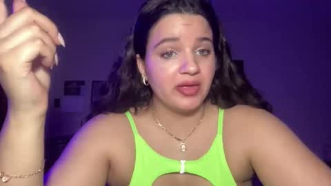 Soyoceanne online show from February 3, 2026, 2:53 am