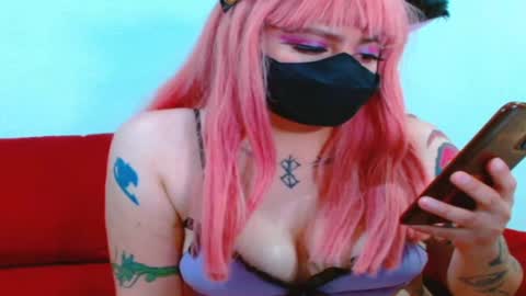 Snapshot of soyrouxy chatting on January 8, 2025, 3:19 am Rouxy online show from January 8, 2025, 3:19 am