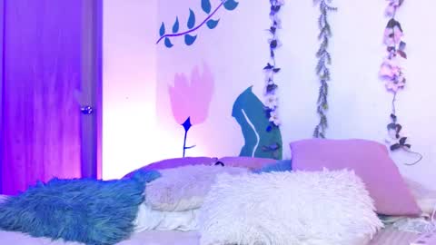      online show from March 12, 2025, 5:24 am