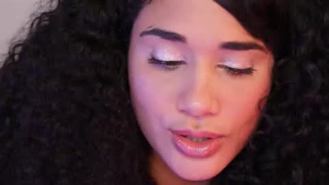 You want to talk to me more personal follow me in My Channel VIP  50 the discount       online show from February 11, 2025, 10:07 pm