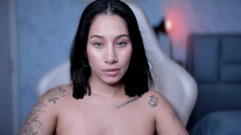 brisa  s online show from December 16, 2025, 6:35 pm