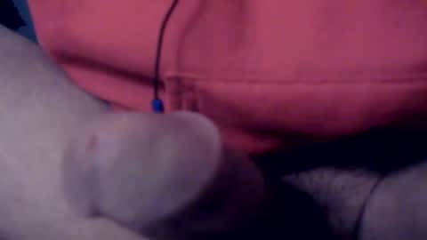 TrndSettrz online show from March 4, 2025, 9:18 am