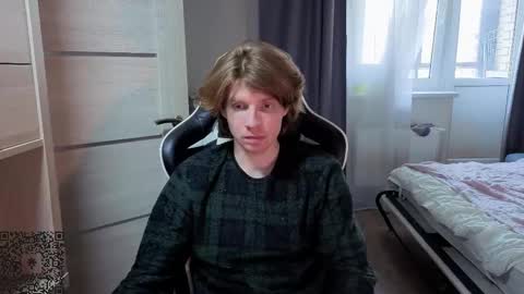 Snapshot of spaisenok chatting on September 18, 2025, 1:46 pm Mike online show from September 18, 2025, 1:46 pm