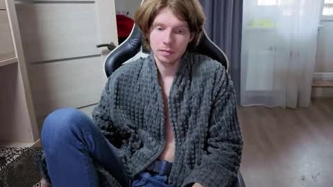 Snapshot of spaisenok chatting on September 22, 2025, 2:41 pm Mike online show from September 22, 2025, 2:41 pm