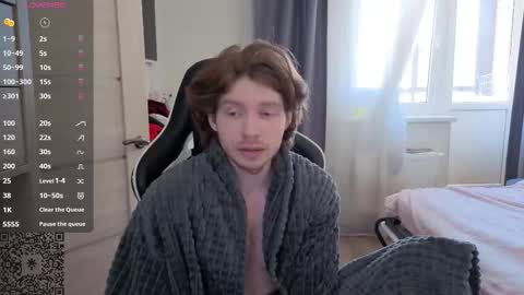 Snapshot of spaisenok chatting on September 28, 2025, 12:10 pm Mike online show from September 28, 2025, 12:10 pm