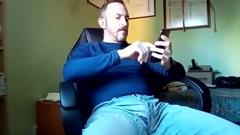 Snapshot of spanishharddick chatting on January 19, 2025, 4:04 pm Manu  online show from January 19, 2025, 4:04 pm