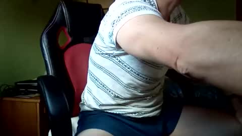 Snapshot of spanishharddick chatting on September 9, 2025, 5:34 pm Manu  online show from September 9, 2025, 5:34 pm
