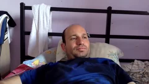 Snaiky online show from May 31, 2026, 1:07 pm
