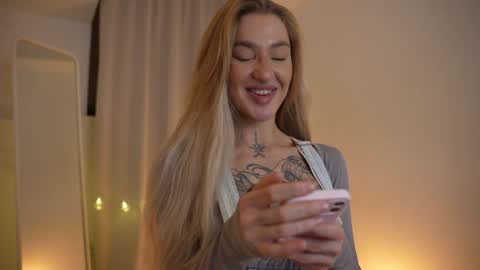 Snapshot of sparks__daisy chatting on January 15, 2025, 3:39 pm DAISY online show from January 15, 2025, 3:39 pm