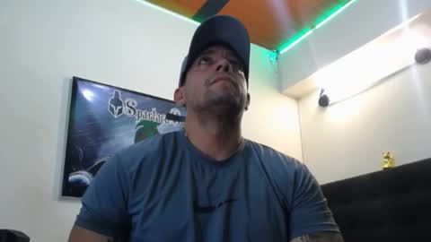     online show from September 18, 2025, 7:10 am