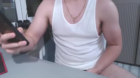 Snapshot of spb78 chatting on November 7, 2025, 2:00 am Art online show from November 7, 2025, 2:00 am