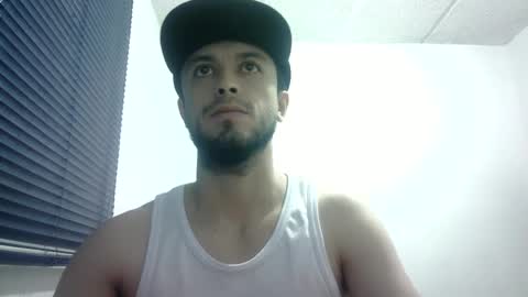 sperm_donor94 online show from December 4, 2024, 6:50 pm