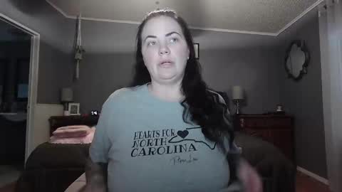 Snapshot of spiceywifex chatting on February 10, 2026, 10:47 pm SpiceywifeX online show from February 10, 2026, 10:47 pm