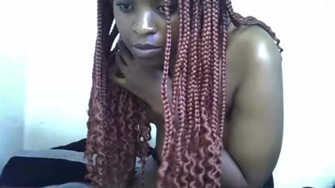 Snapshot of spiciey_ chatting on February 18, 2026, 9:33 pm Spicy online show from February 18, 2026, 9:33 pm
