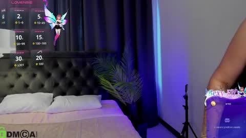 Melanie online show from May 19, 2026, 4:08 am
