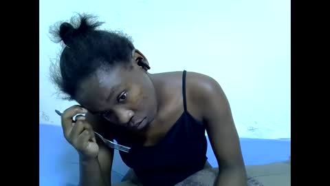 Snapshot of spicy_kittie chatting on June 8, 2026, 6:14 am Kittle online show from June 8, 2026, 6:14 am