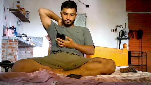 spicybuoy online show from April 4, 2026, 8:12 am