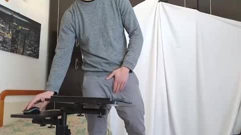 Marco. When Im offline you can view premium content in bio online show from March 4, 2025, 8:24 am