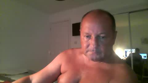 spidey1051a online show from December 1, 2025, 12:10 pm