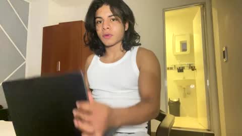 spideychill online show from December 5, 2024, 10:01 am