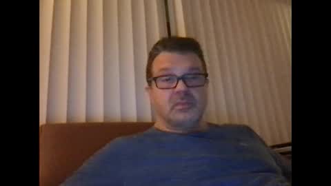 Snapshot of spike69old chatting on December 7, 2024, 1:03 am spike69old online show from December 7, 2024, 1:03 am