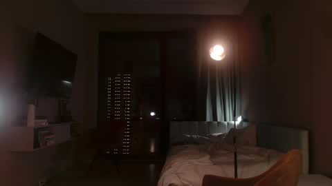 Elizabeth online show from April 3, 2026, 5:11 pm