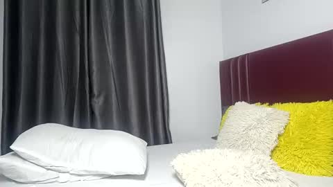 Snapshot of spiny28 chatting on November 17, 2025, 9:09 pm spiny28 online show from November 17, 2025, 9:09 pm