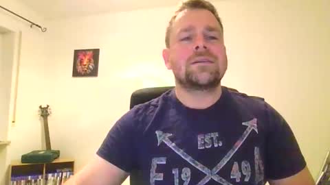 spirit_2706 online show from April 16, 2026, 8:31 pm