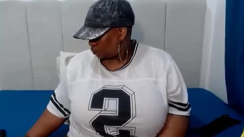 SplendidTalitha online show from April 17, 2026, 1:36 pm