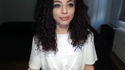 Doll online show from December 14, 2024, 9:40 am