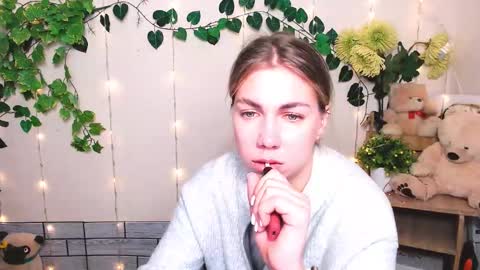 Snapshot of sport_tall_karina chatting on November 28, 2025, 8:17 am Karina online show from November 28, 2025, 8:17 am