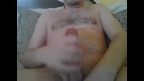 Snapshot of spypsat0 chatting on October 4, 2025, 10:35 am spypsat0 online show from October 4, 2025, 10:35 am