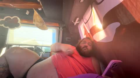 Snapshot of squeaks724 chatting on December 3, 2024, 7:44 pm Your Pal Squeaks online show from December 3, 2024, 7:44 pm