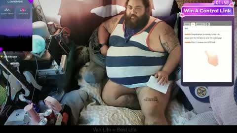 Snapshot of squeaks724 chatting on December 13, 2024, 8:37 pm Your Pal Squeaks online show from December 13, 2024, 8:37 pm