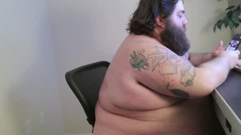 Snapshot of squeaks724 chatting on September 17, 2025, 2:41 pm Your Pal Squeaks online show from September 17, 2025, 2:41 pm