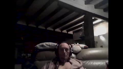 squealer69 online show from November 16, 2025, 5:29 pm