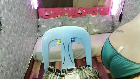 PLEASURE HERE ANGEL FULL FACE IN PVT online show from October 10, 2025, 6:51 pm