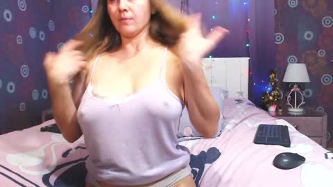 just Jess online show from December 25, 2024, 6:52 pm